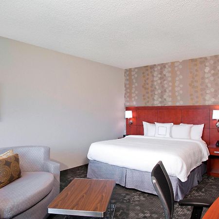Courtyard By Marriott Charlotte Ballantyne Zewnętrze zdjęcie